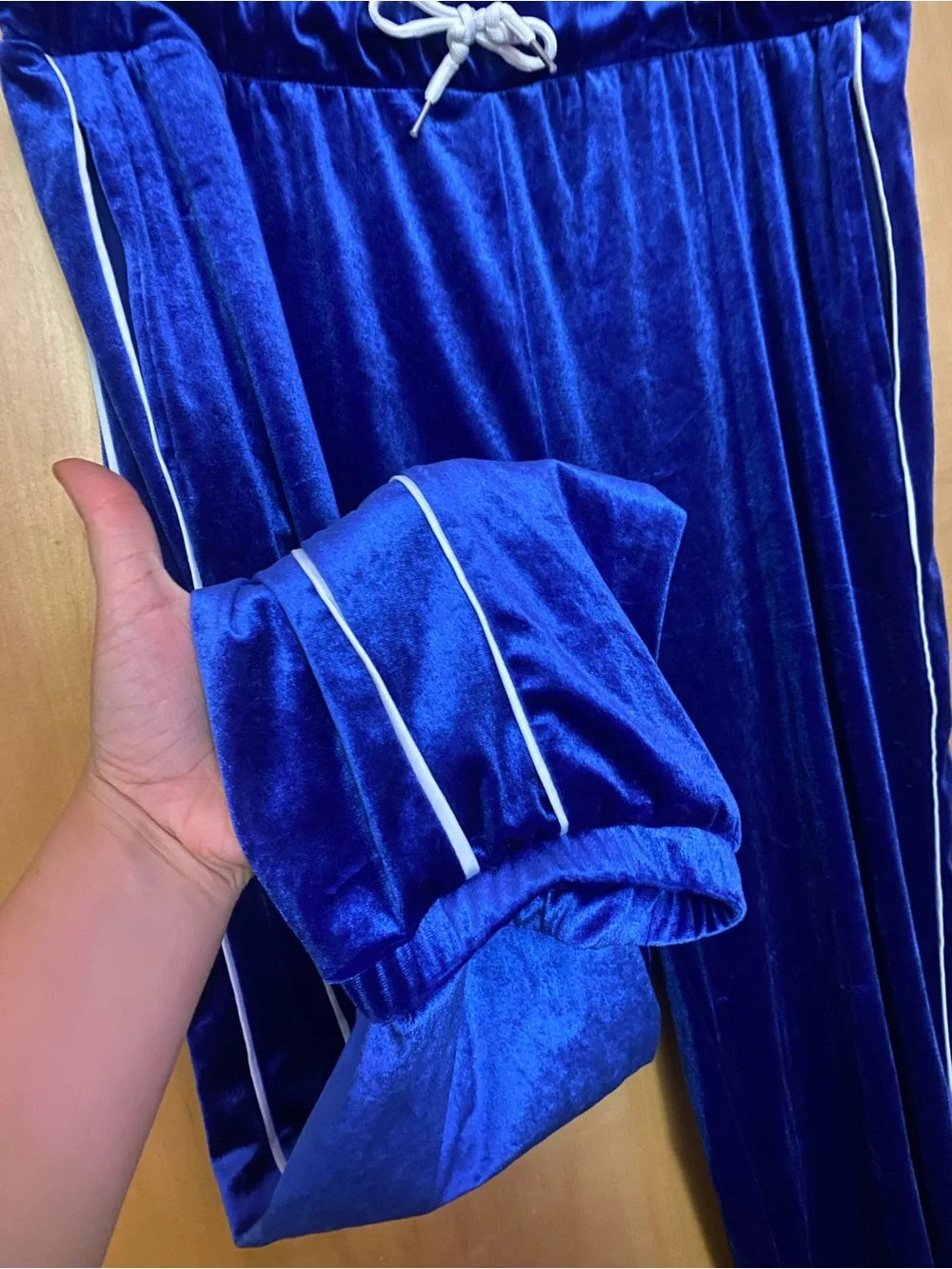 F21 Royal Blue Velvet/Velour Jogger Track Pants w Pockets & White Piping Size L